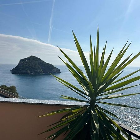 Apartamento Casa Isola Bergeggi Exterior foto